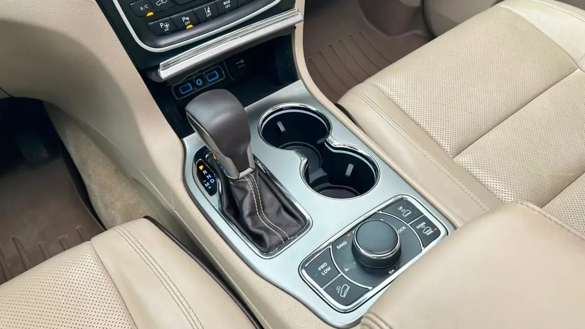 Jeep Grand Cherokee Overland 4x4 5.7 Aut año 2018