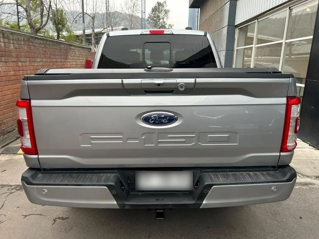 Ford F-150 Lariat Sport 4x4 5.0l año 2024