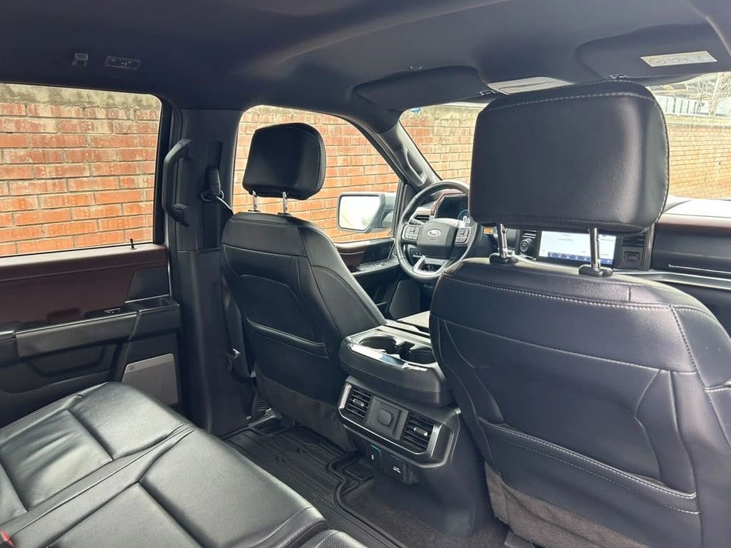Ford F-150 Lariat Sport 4x4 5.0l año 2024
