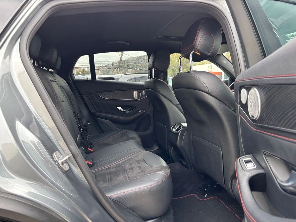 Mercedes-Benz Glc 43 3.0 Amg 4wd 4matic At 5p año 2019