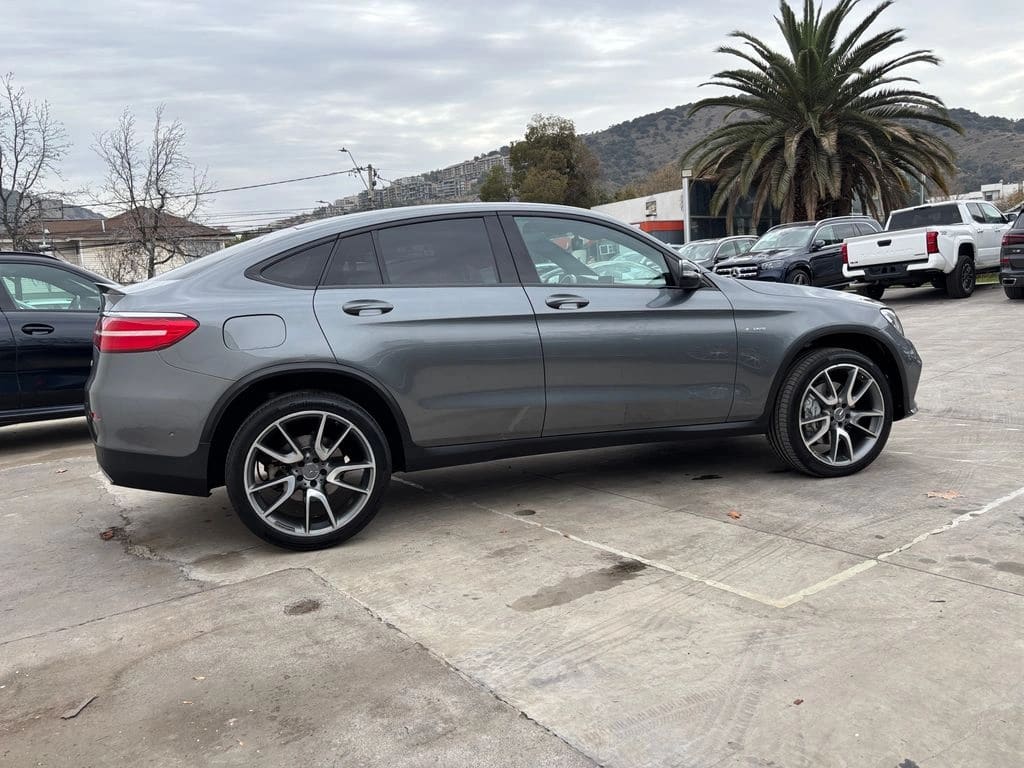 Mercedes-Benz Glc 43 3.0 Amg 4wd 4matic At 5p año 2019