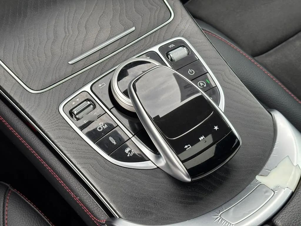 Mercedes-Benz Glc 43 3.0 Amg 4wd 4matic At 5p año 2019