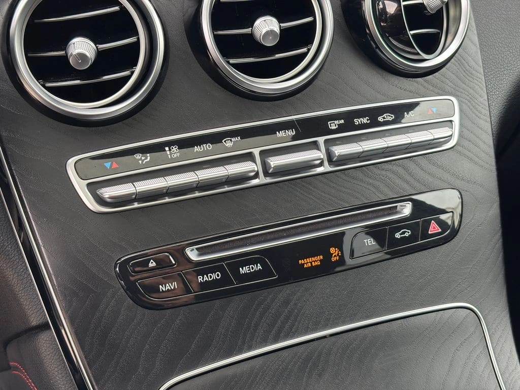Mercedes-Benz Glc 43 3.0 Amg 4wd 4matic At 5p año 2019