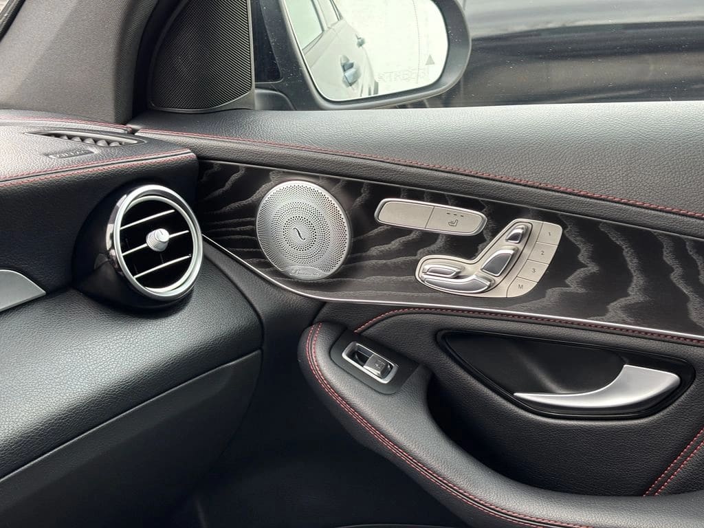 Mercedes-Benz Glc 43 3.0 Amg 4wd 4matic At 5p año 2019