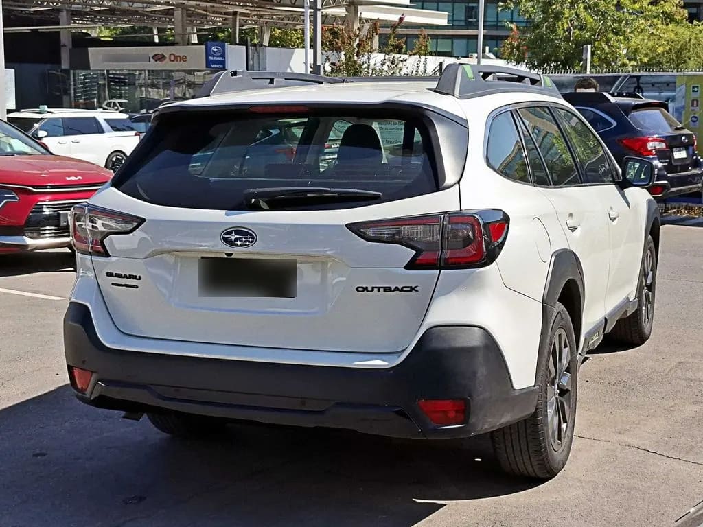 Subaru Outback 2.5 Awd Cvt At 5p Field Edition año 2024