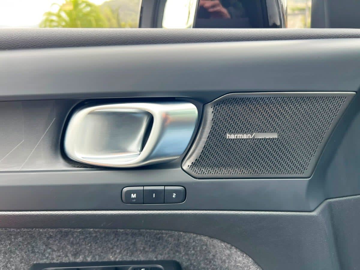 Volvo Ex40 P8 Awd año 2025