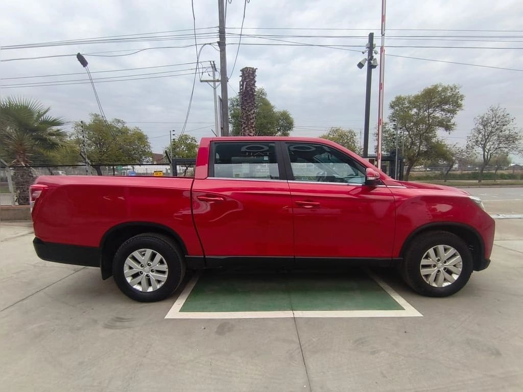 Ssangyong Grand Musso Musso Grand 2.2 Mt 4x4 año 2024