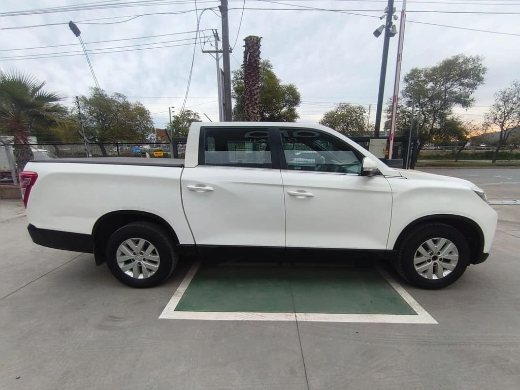 Ssangyong Grand Musso Musso Grand 2.2 Mt Dsl año 2024