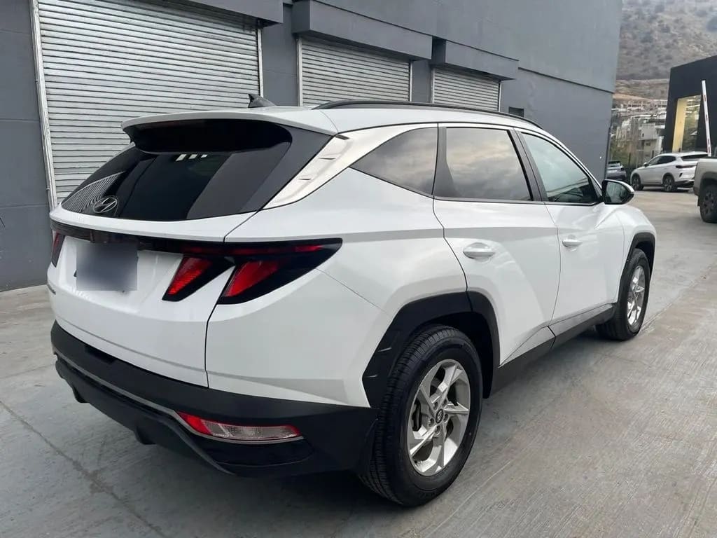 Hyundai Tucson 2.0 Nx4 Plus At 4x4 año 2022