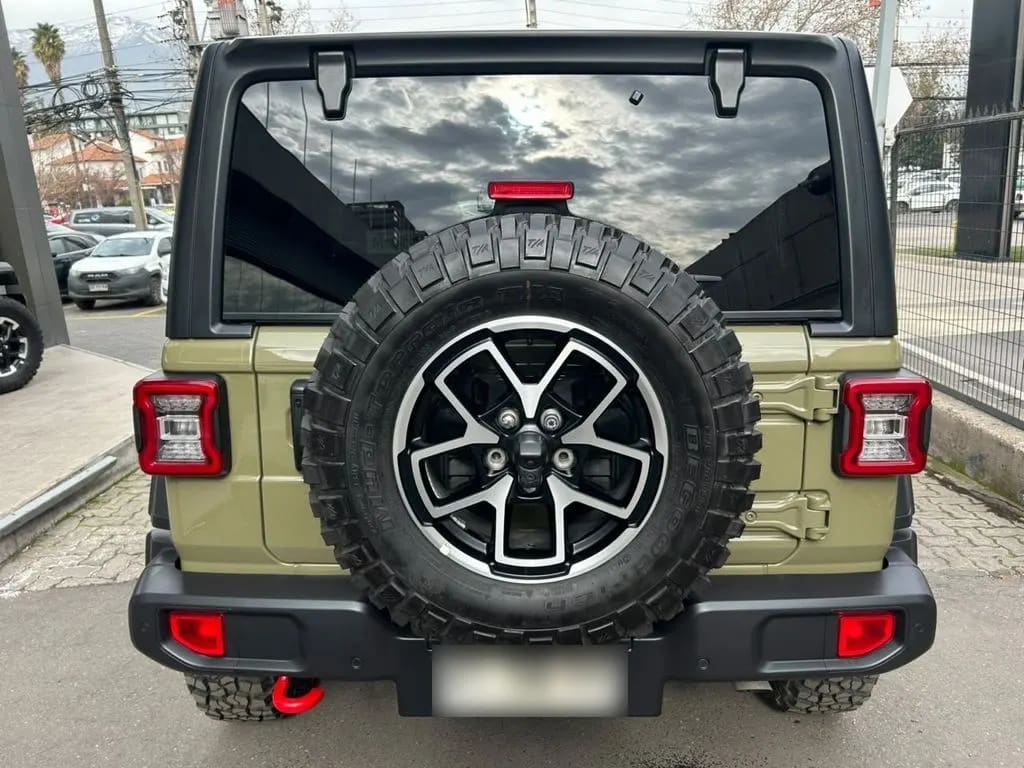 Jeep Wrangler 2.0 T Rubicon At 4x4 año 2026