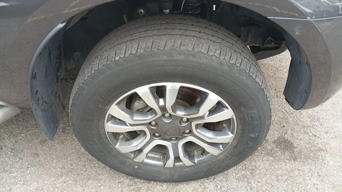 Ford Ranger 3.2 Ltd 4x4 Diesel Dob. Cab. At 4p año 2023