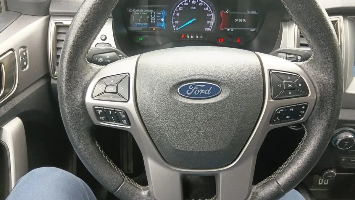 Ford Ranger 3.2 Ltd 4x4 Diesel Dob. Cab. At 4p año 2023