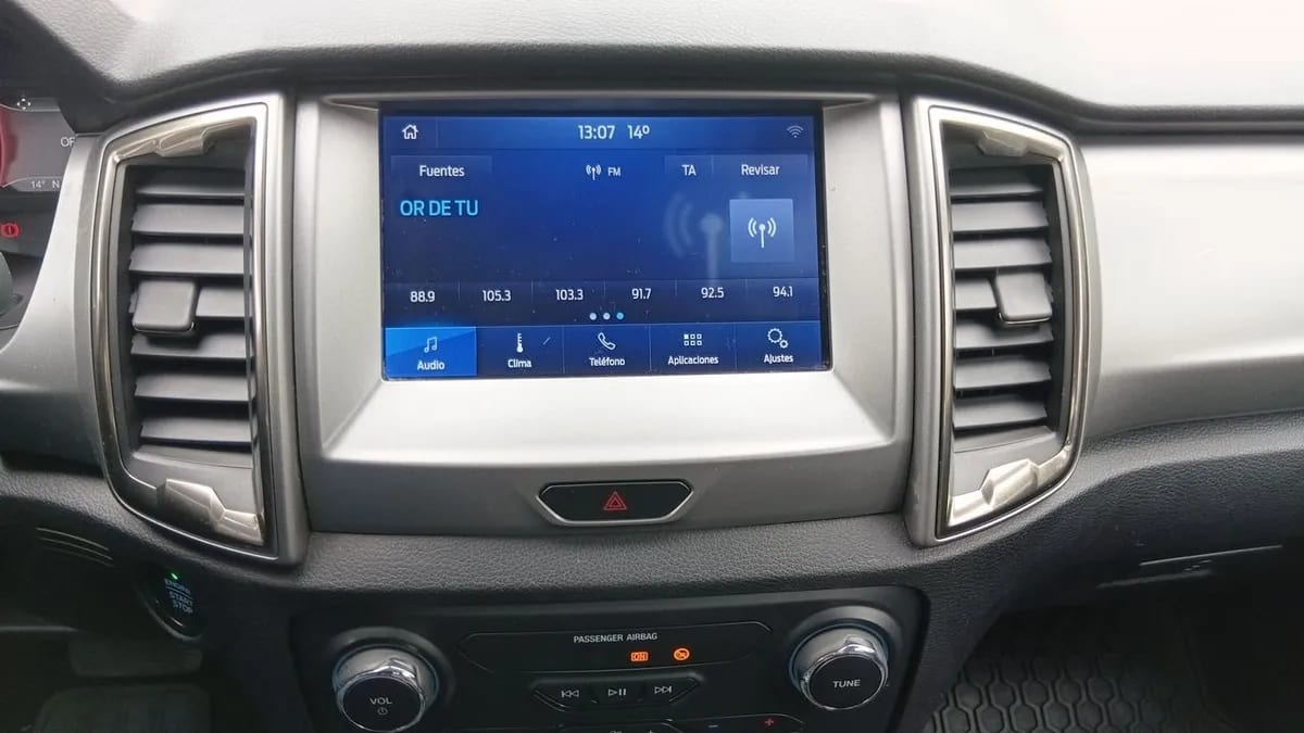 Ford Ranger 3.2 Ltd 4x4 Diesel Dob. Cab. At 4p año 2023