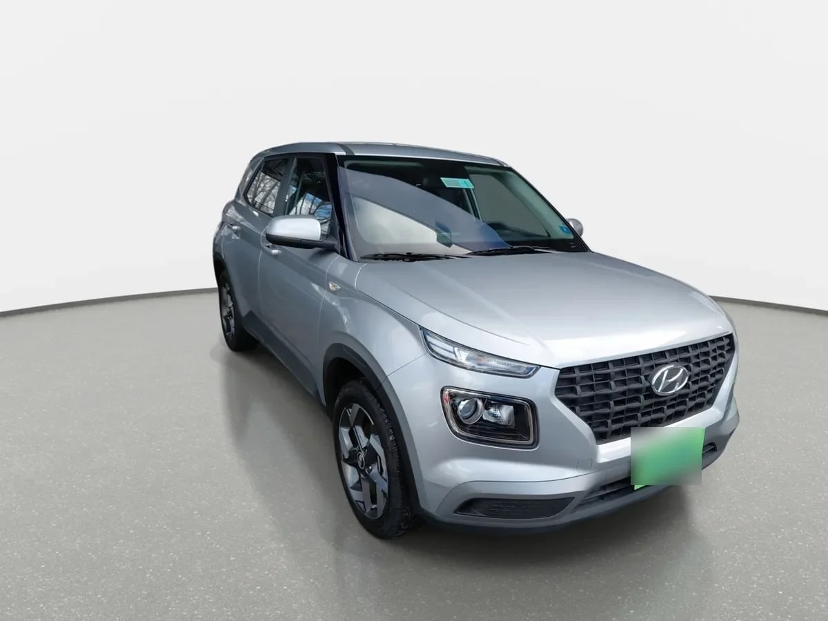 Hyundai Venue 1.6 Qx Go 4x2 Mt 5p año 2026