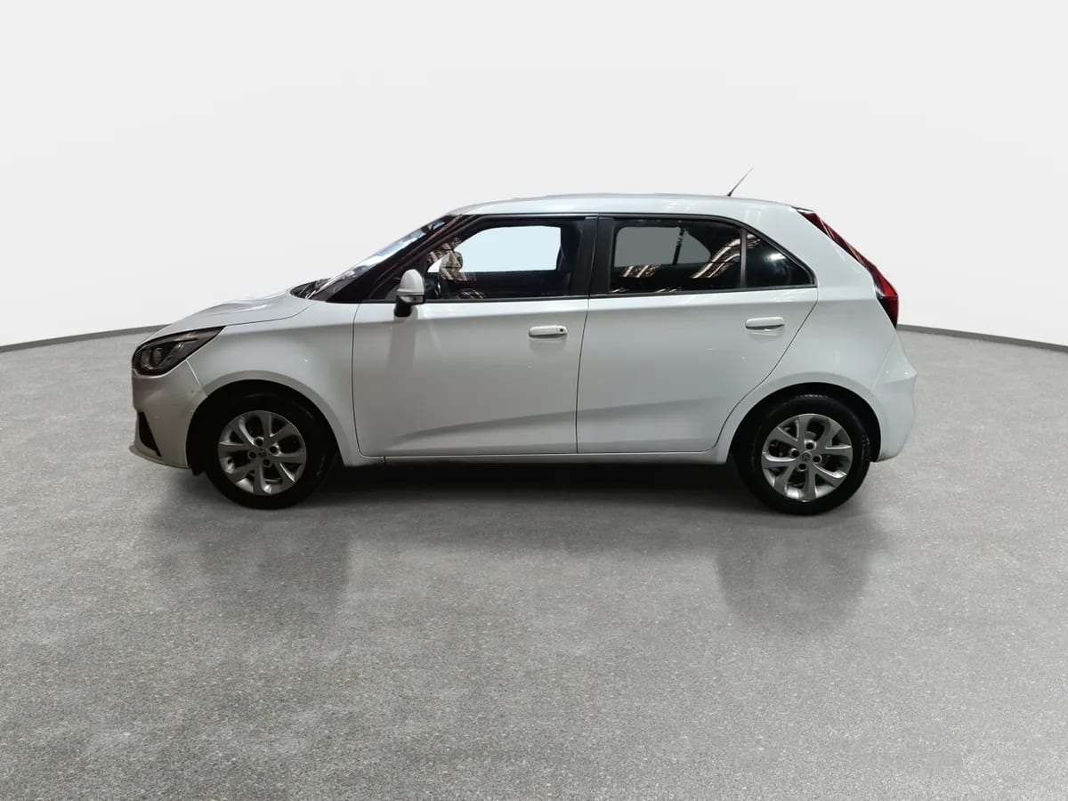 MG Mg 3 1.5 Std 4x2 Hb At 5p año 2022