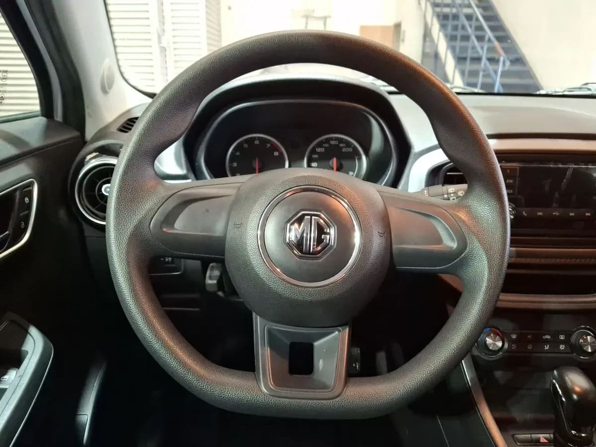 MG Mg 3 1.5 Std 4x2 Hb At 5p año 2022