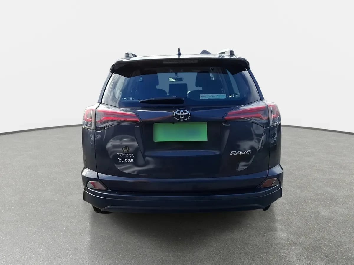 Toyota Rav 4 2.0 Adventure 4x2 Lujo Mt 5p año 2019