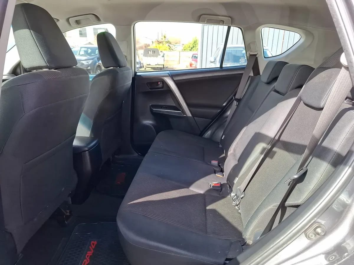 Toyota Rav 4 2.0 Adventure 4x2 Lujo Mt 5p año 2019