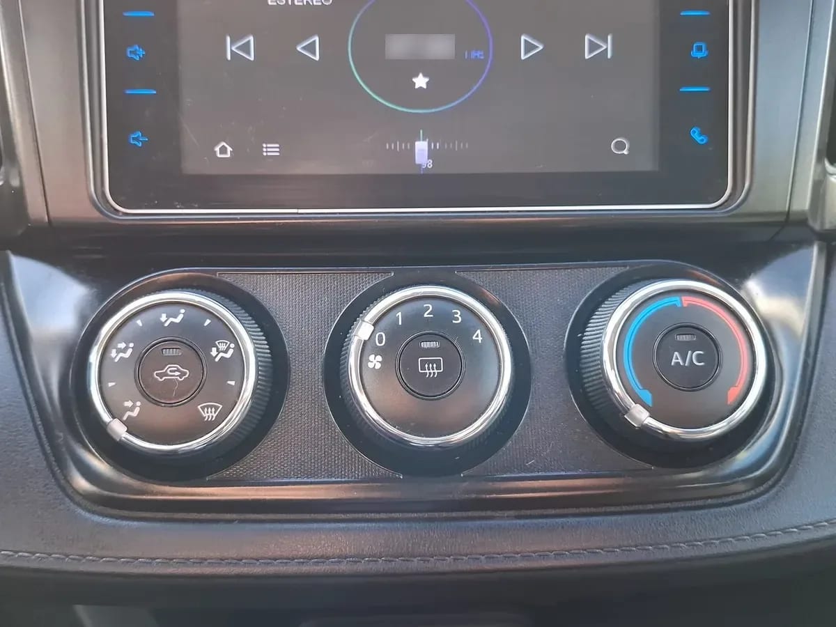 Toyota Rav 4 2.0 Adventure 4x2 Lujo Mt 5p año 2019