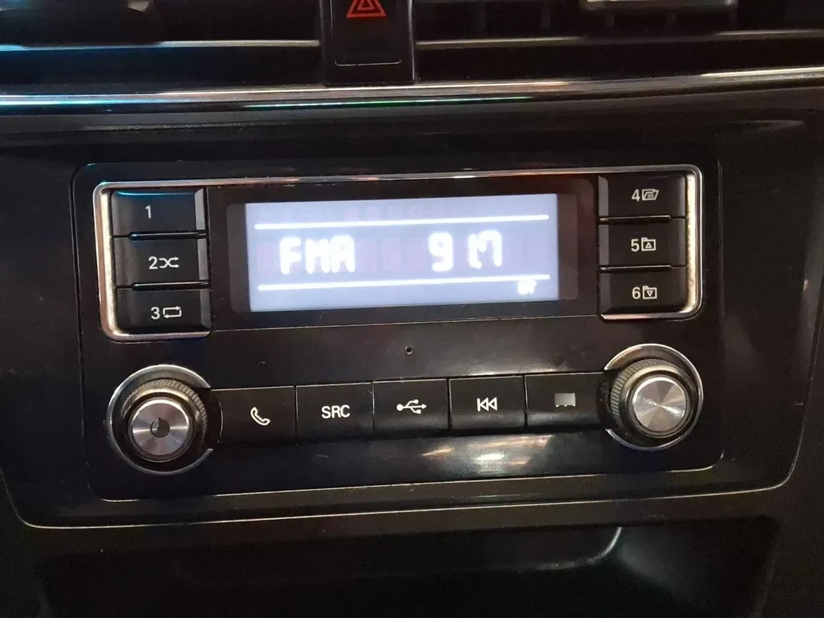 MG Mg Zs 1.5 Std 4x2 Mt 5p año 2023