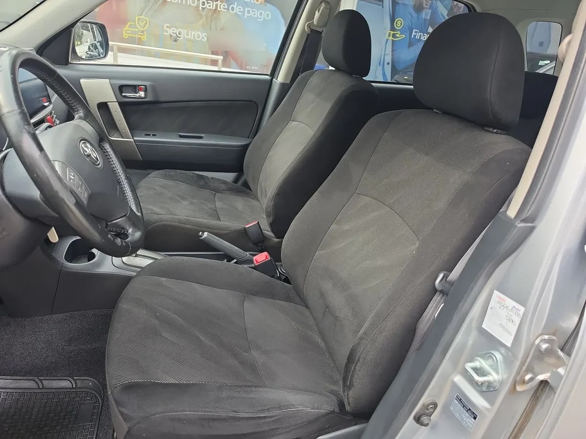 Toyota Rush 1.5 Lei 4x2 At 5p año 2018