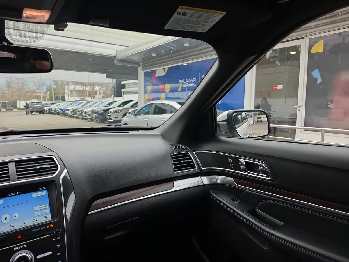 Ford Explorer 2.3 Limited Ecoboost 4x4 At 5p año 2019