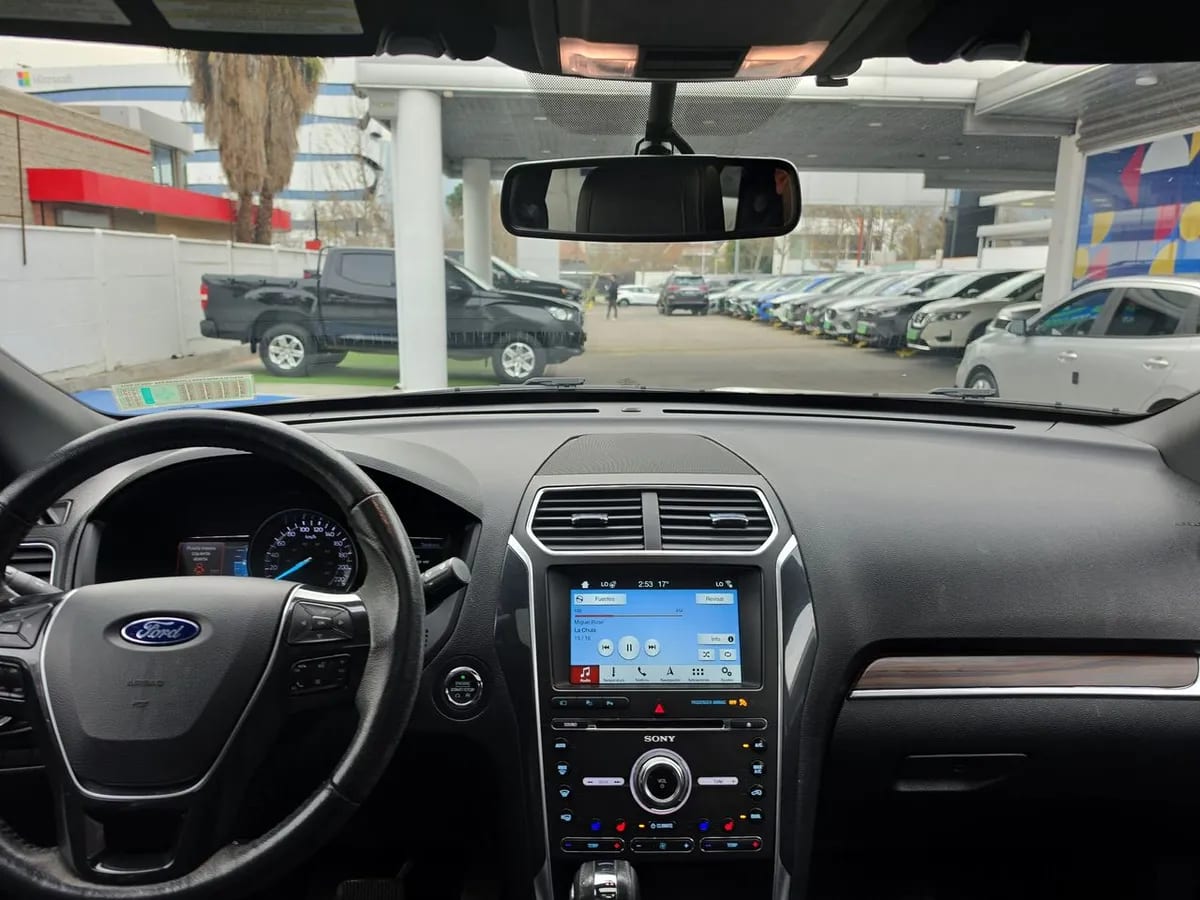 Ford Explorer 2.3 Limited Ecoboost 4x4 At 5p año 2019