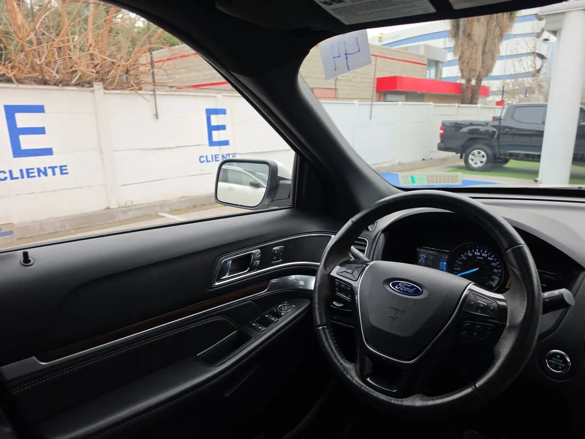 Ford Explorer 2.3 Limited Ecoboost 4x4 At 5p año 2019