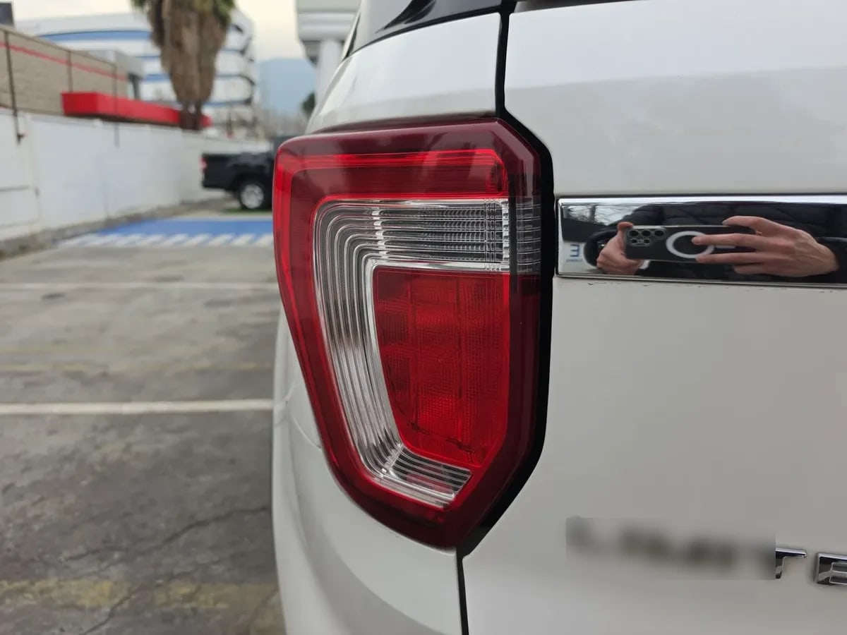 Ford Explorer 2.3 Limited Ecoboost 4x4 At 5p año 2019
