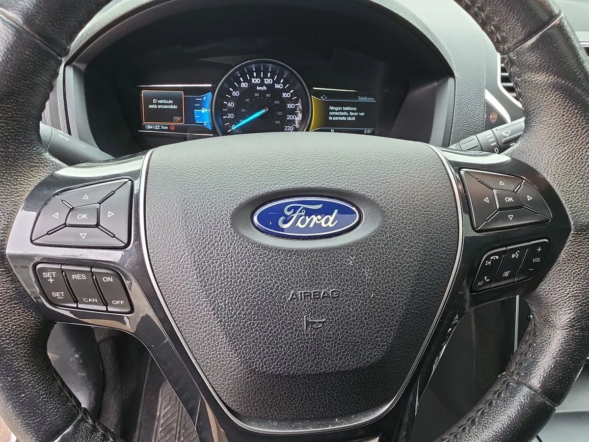Ford Explorer 2.3 Limited Ecoboost 4x4 At 5p año 2019