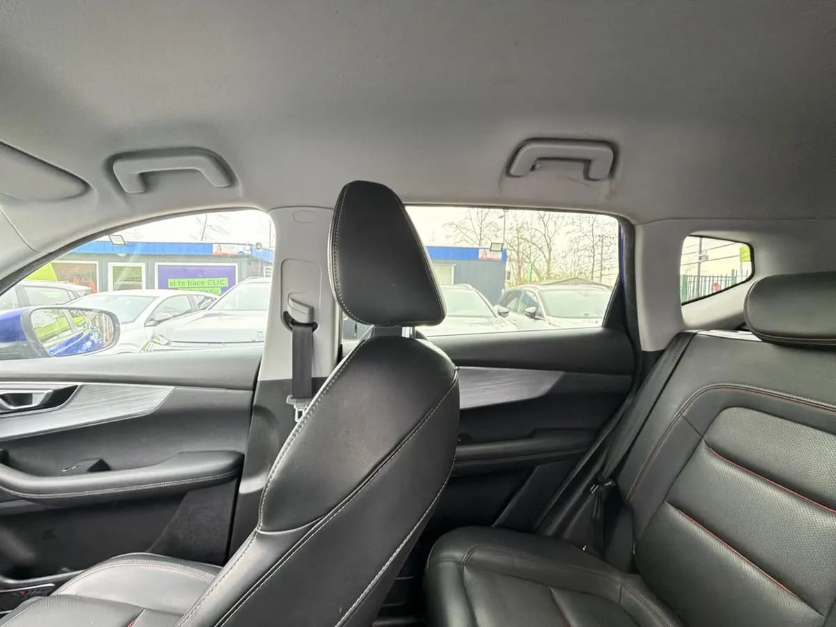 Chery Tiggo 7 Pro 1.5t Gls 4x2 Cvt At 5p año 2023