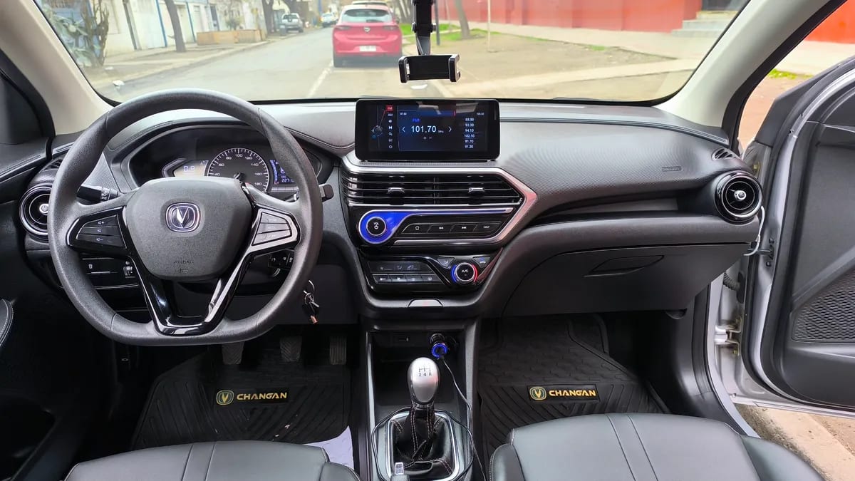 CHANGAN ALSVIN 1.4 Luxury Mt año 2023