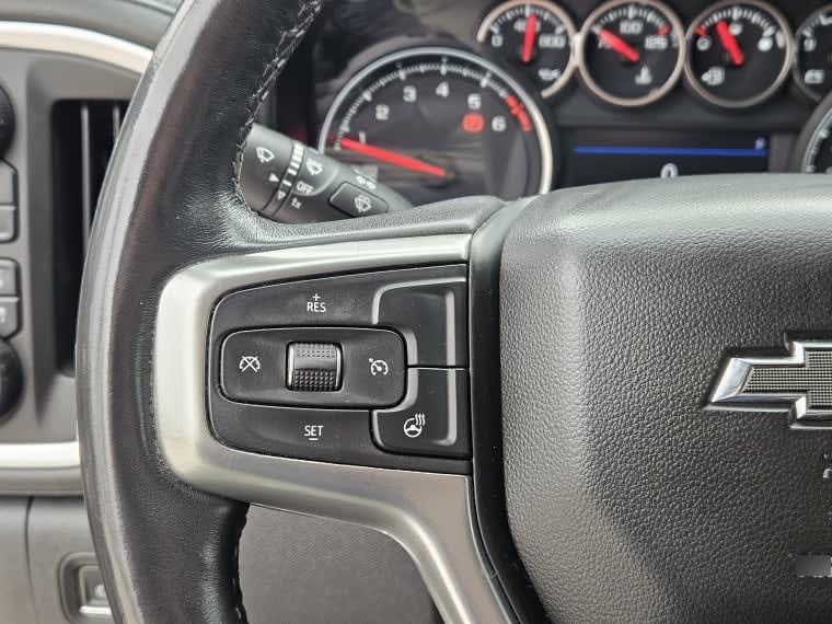 Chevrolet Silverado Silverado 5.3l Lt Tb At 4wd año 2022