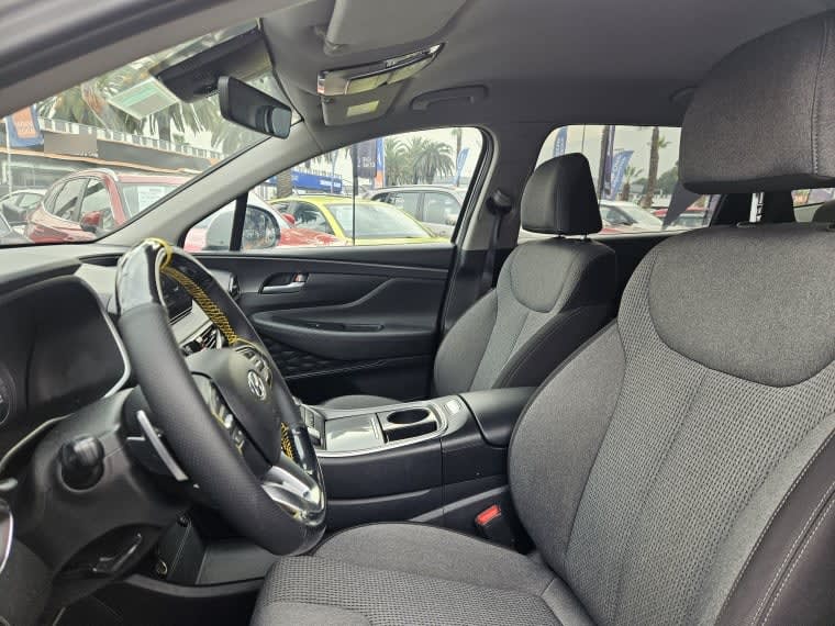 Hyundai Santa Fe Tm 4x4 2.5 Aut año 2022