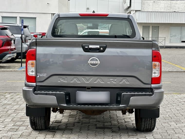 Nissan Navara 2.3 Dc Se Mt 4x4 Diesel año 2023