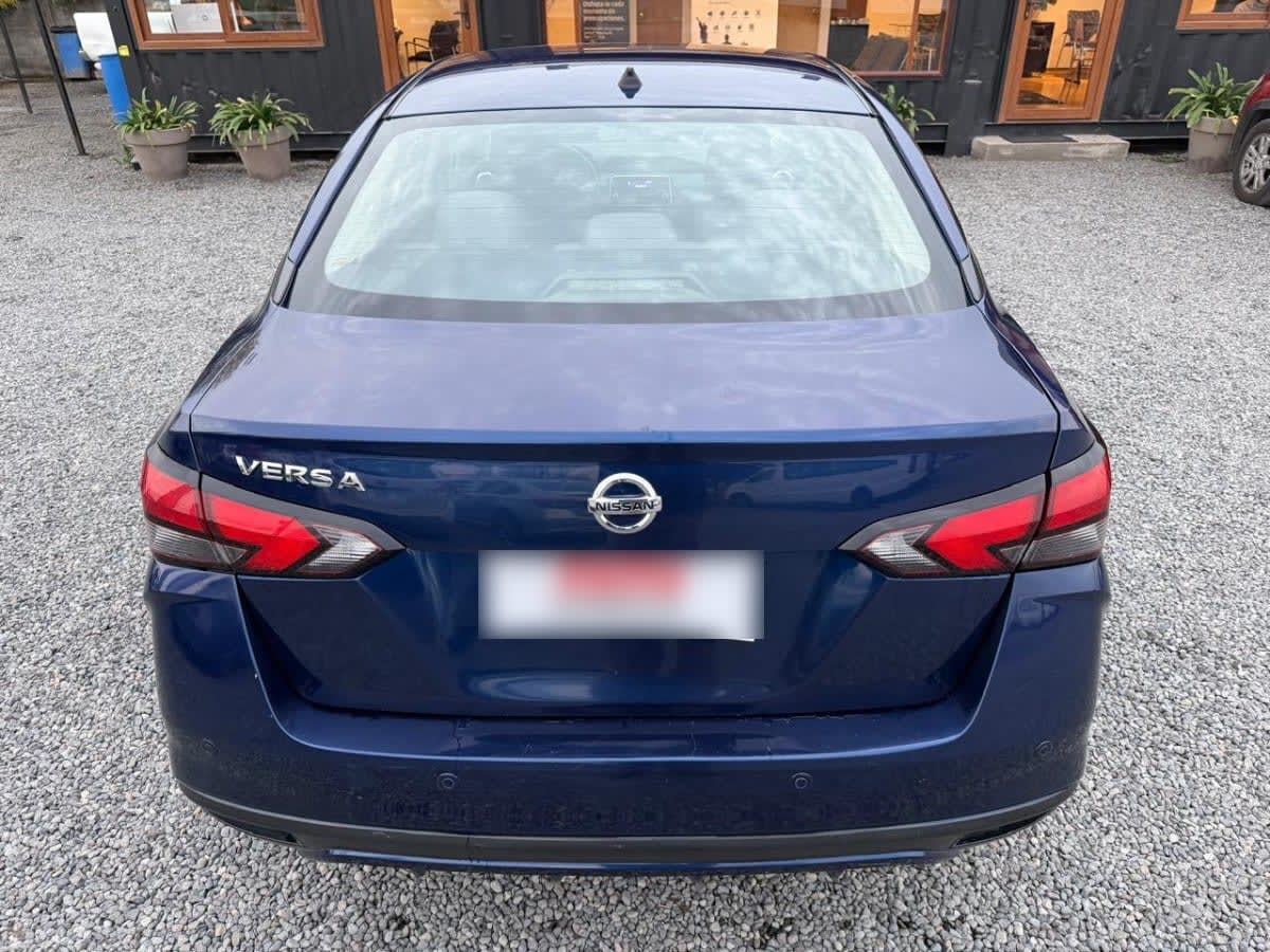 Nissan Versa Sense 1.6 Mt5 año 2022