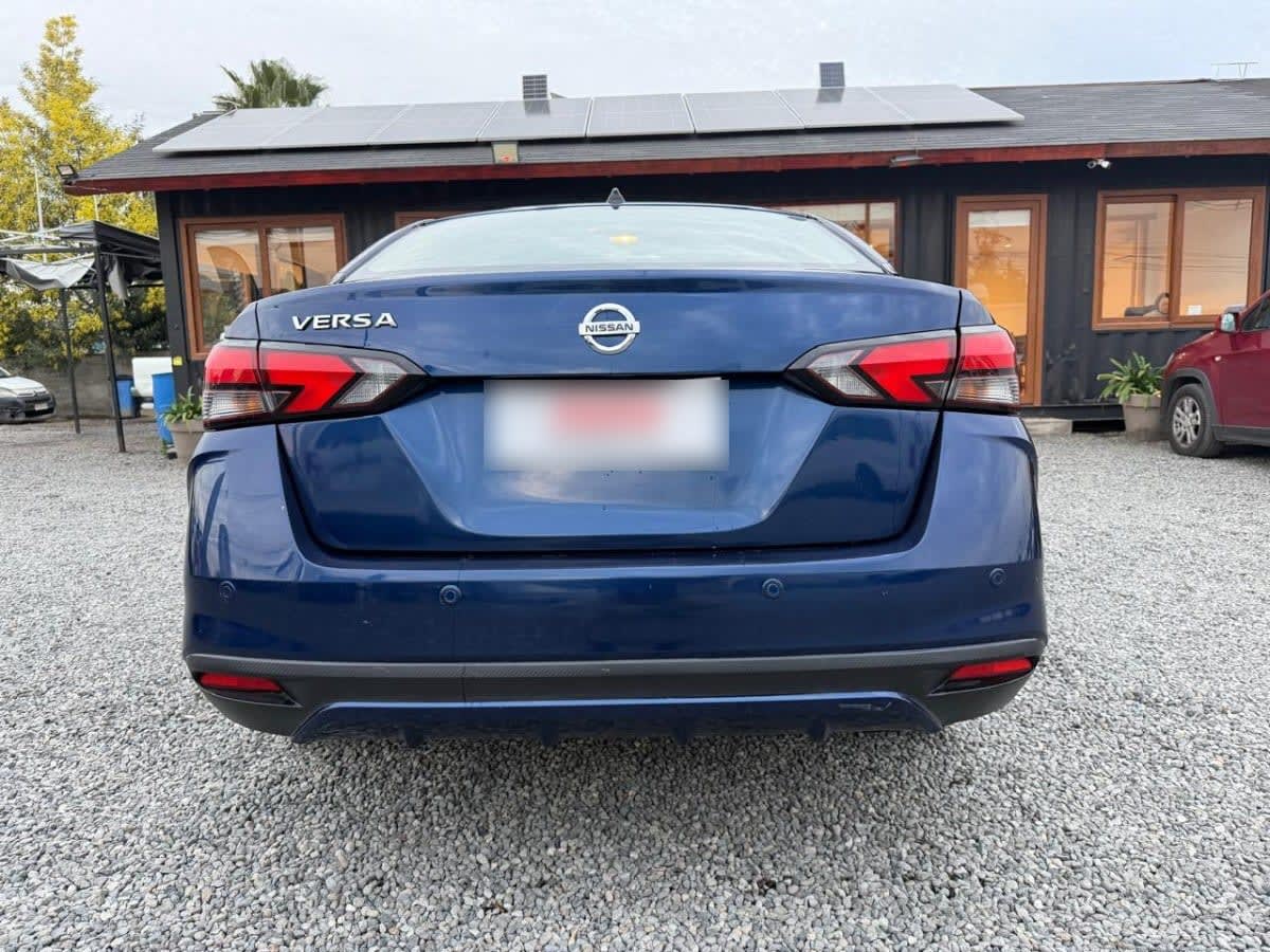 Nissan Versa Sense 1.6 Mt5 año 2022
