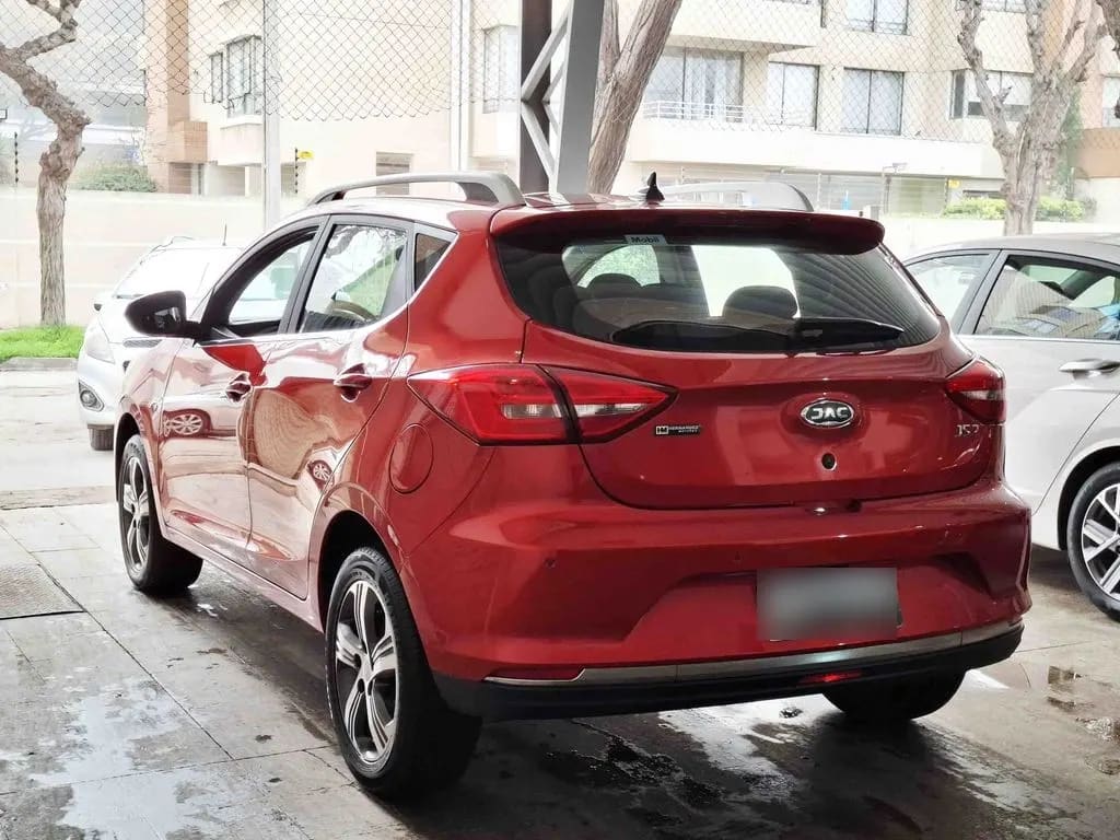 JAC Js2 Mpi 1.5 Aut año 2025