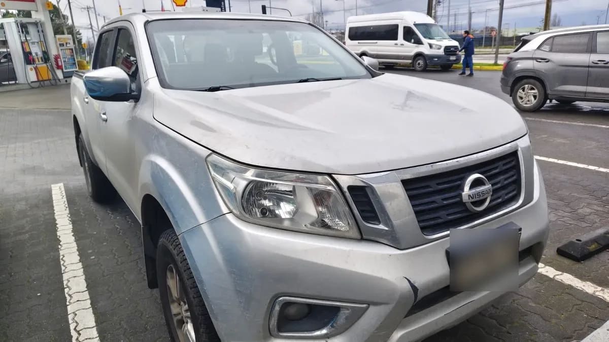 NISSAN NP300 2.3 Dsl Dc Se Mt 4wd año 2018