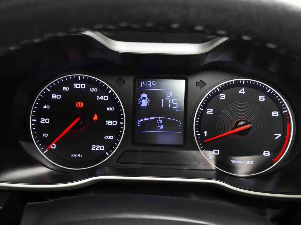 MG Zs 1.5 Std Mt año 2019