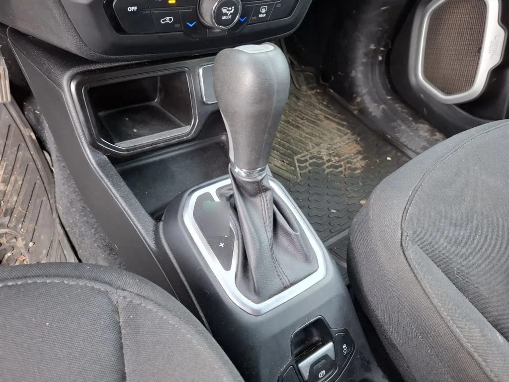 Jeep Renegade At 1.8 año 2022