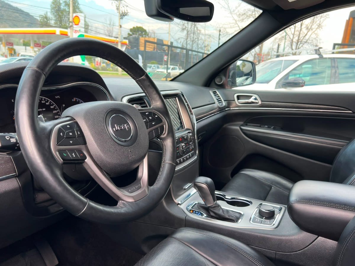 Jeep Grand Cherokee Limited 3.6 Lx año 2018