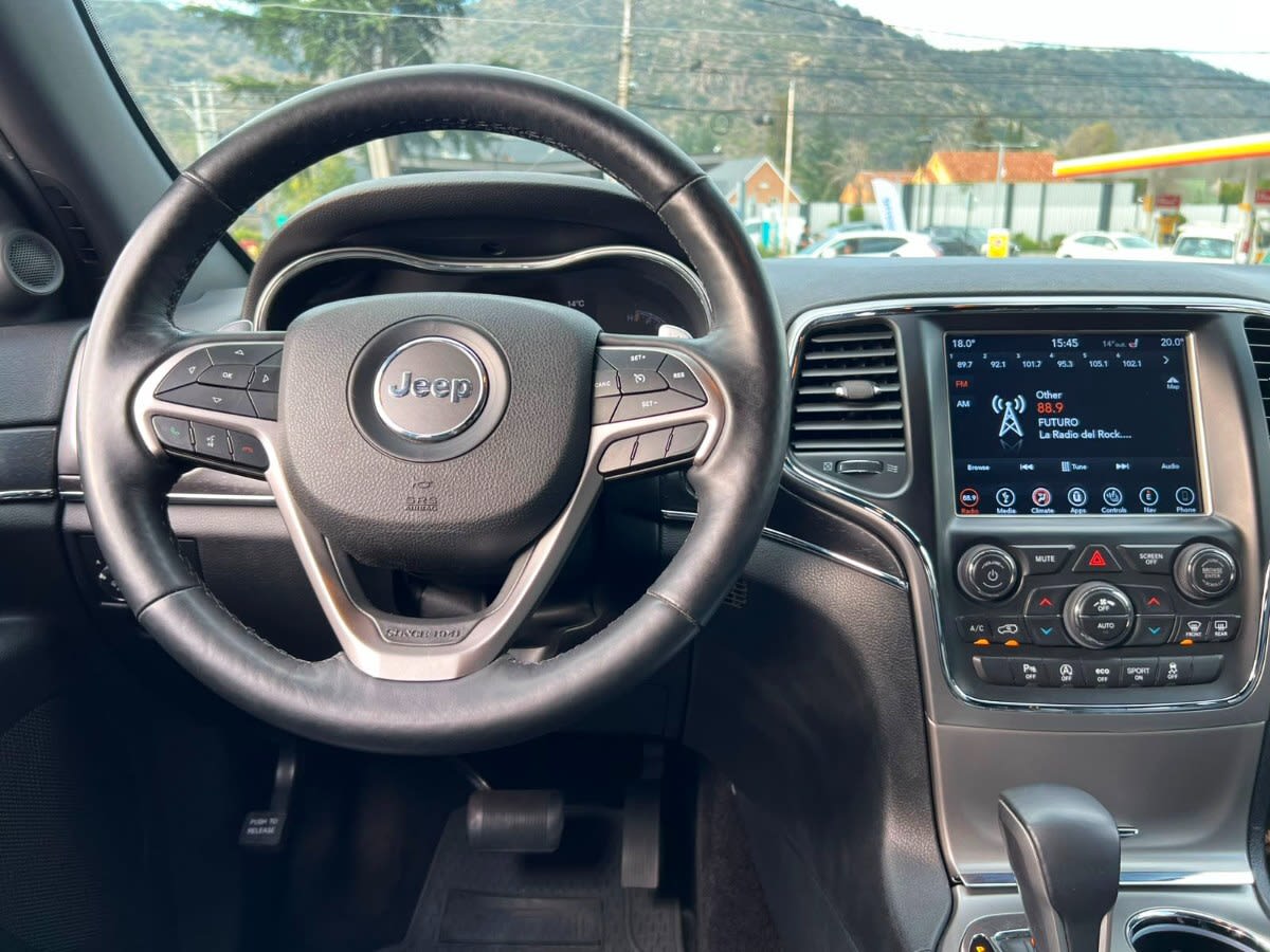 Jeep Grand Cherokee Limited 3.6 Lx año 2018