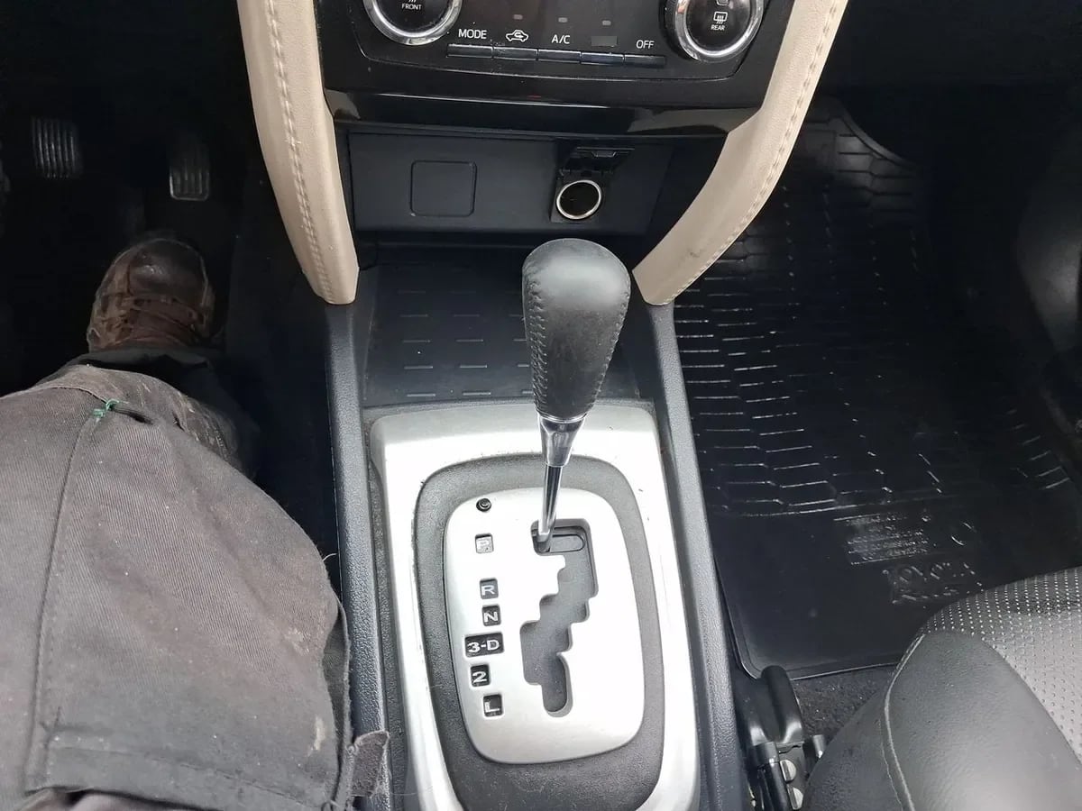 Toyota Rush 1.5 Xei 4x2 At 5p año 2022