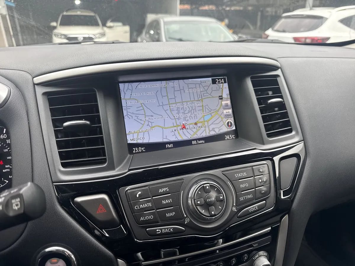Nissan Pathfinder 3.5 Advance 4x4 Cvt At 5p año 2020