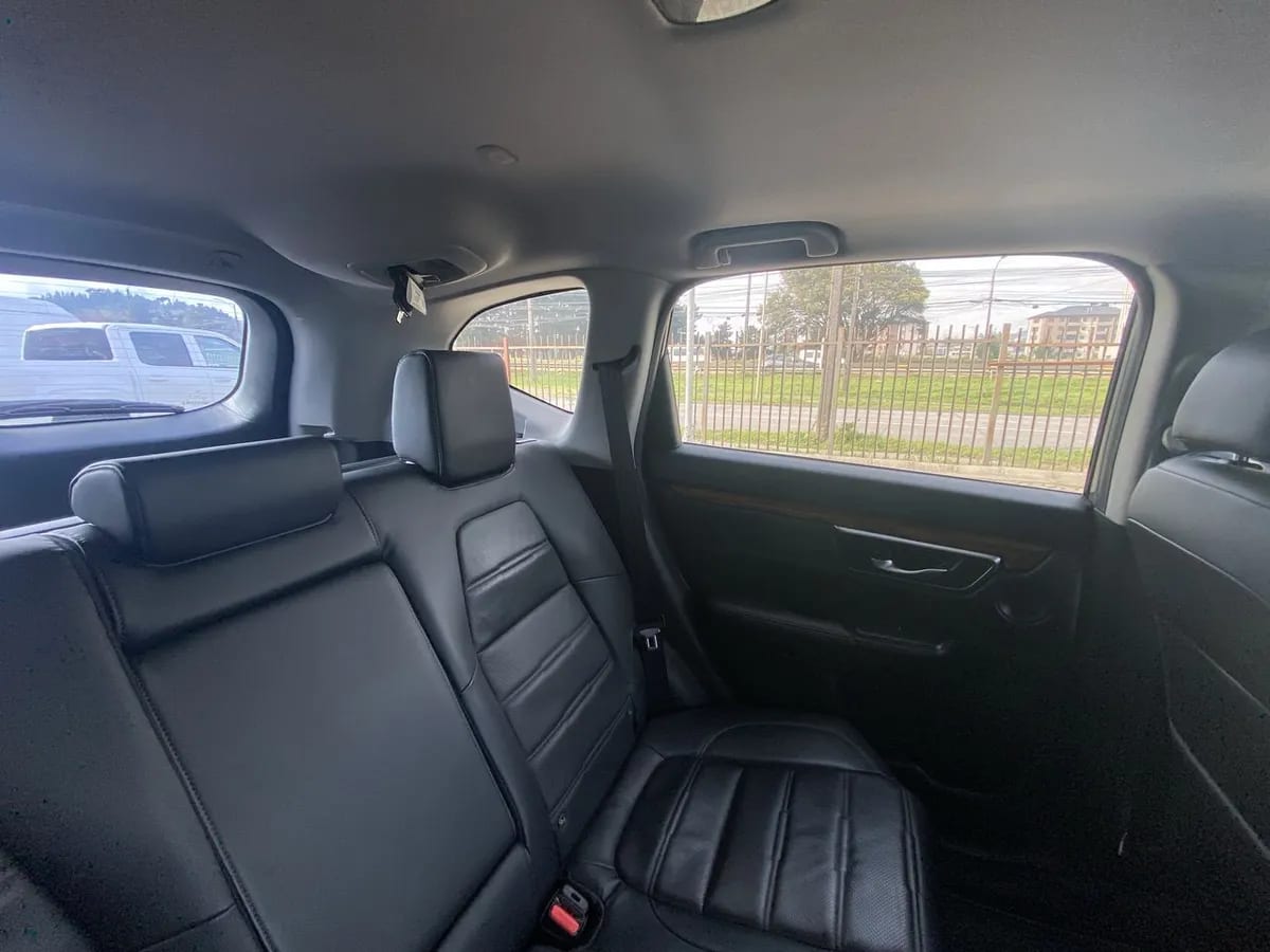 Honda Cr-V 1.5t Touring 4x4 Cvt At 5p año 2022