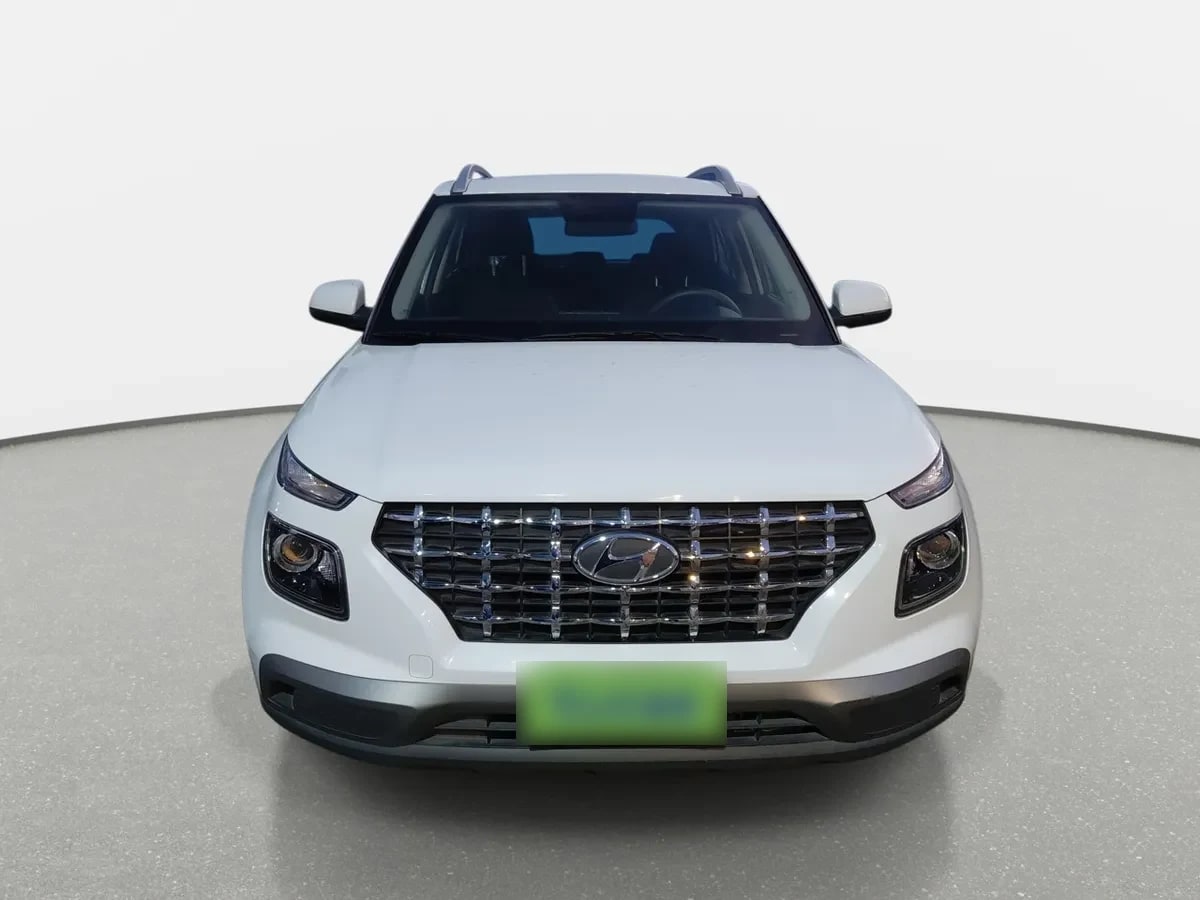 Hyundai Venue 1.6 Qx Plus 4x2 Mt 5p año 2023