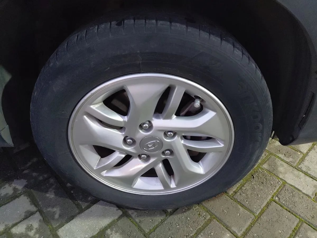 Hyundai Venue 1.6 Qx Plus 4x2 Mt 5p año 2023