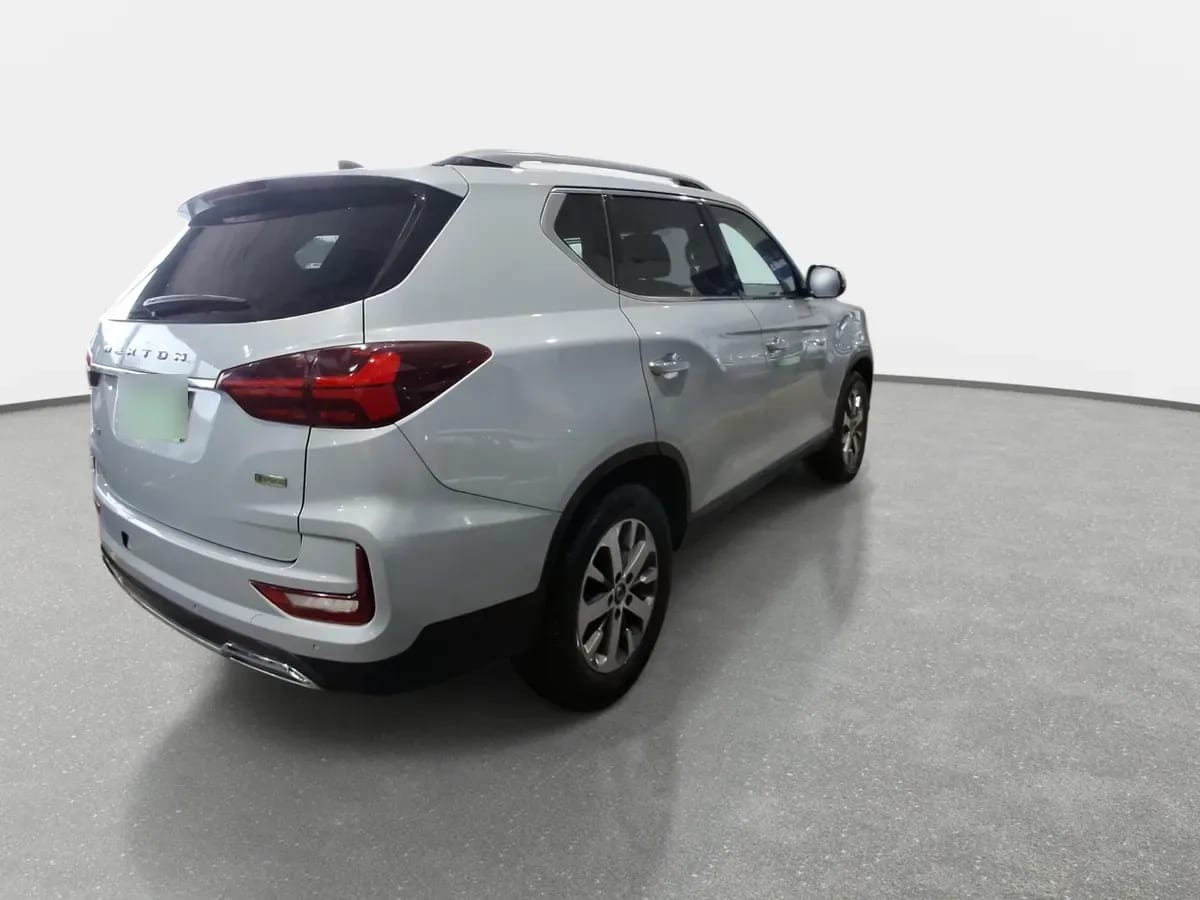 Ssangyong Rexton 2.2t Glx Diesel 4x2 6ab 8at 5p año 2023