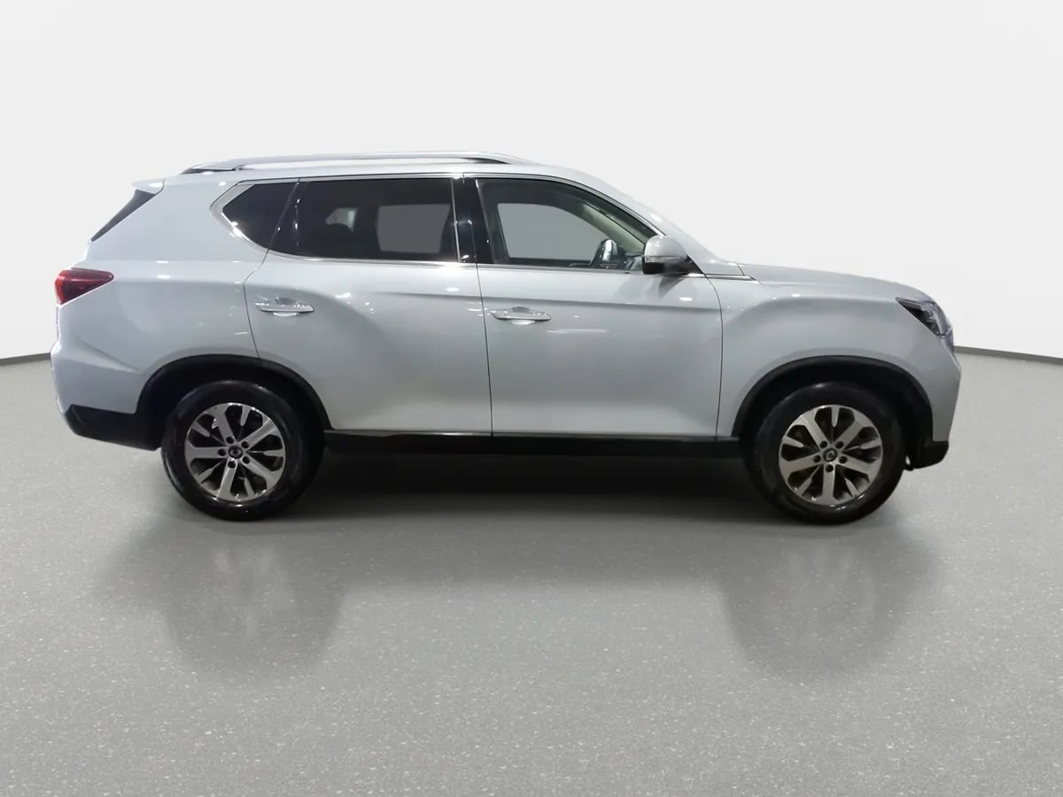 Ssangyong Rexton 2.2t Glx Diesel 4x2 6ab 8at 5p año 2023